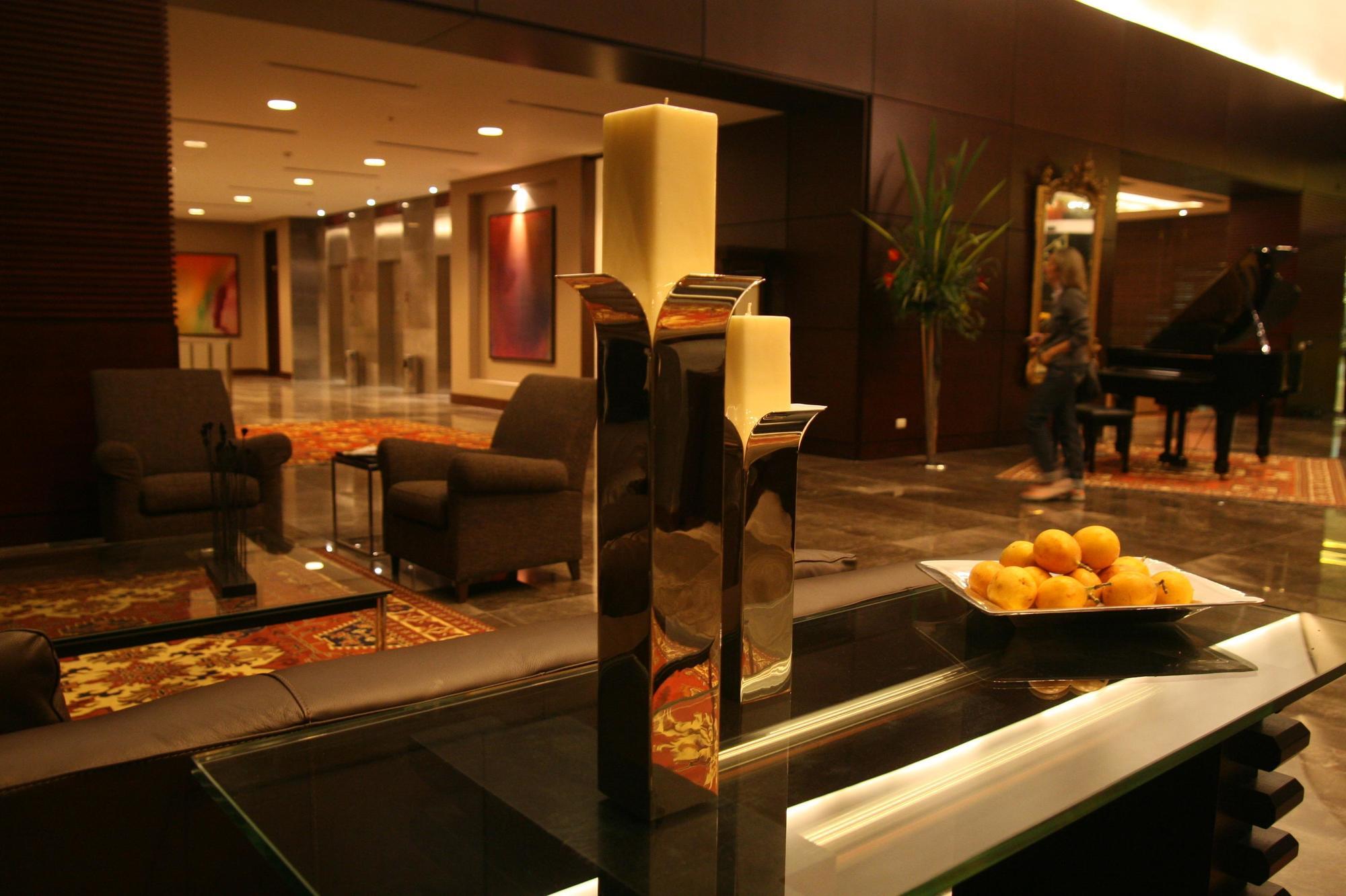 מדיין Hotel San Fernando Plaza מראה פנימי תמונה